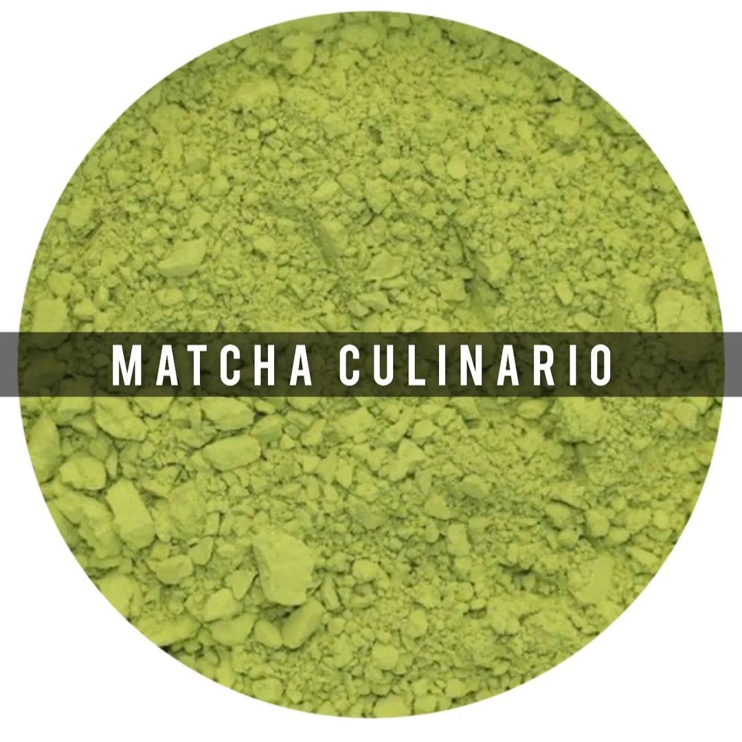 Matcha Culinario Orgánico 70g Cooking Matcha se produce para resistir el proceso de cocción y mezclarse con otros ingredientes mientras se mantiene el sabor y color distintivo del Marcha, conservando sus beneficios