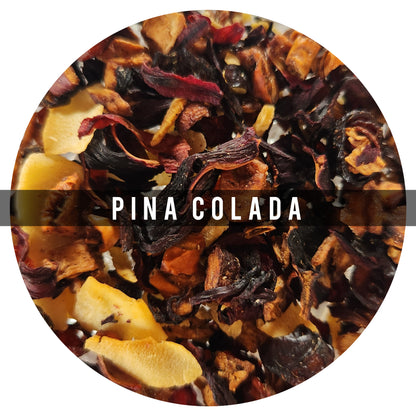Piña colada :¡Tenemos una manera saludable y sin culpa de disfrutar el sabor de una Piña Colada! Esta mezcla huele y sabe a piña colada, solo que sin ron.
Ingredientes: Hibisco, rosa, manzana, piña y coco.