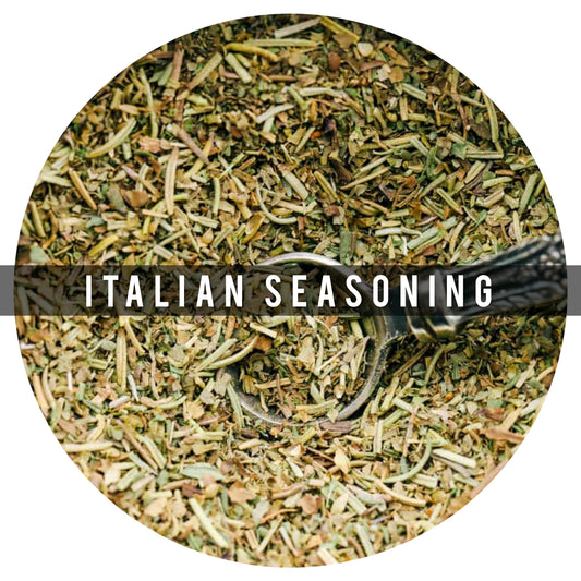 Italian Seasoning : Una mezcla robusta de albahaca, orégano, perejil, romero, mejorana y tomillo, esta mezcla de  de hierbas italianas resalta la dulzura de su mejor salsa de tomate. También es excelente como condimento simple para papas,